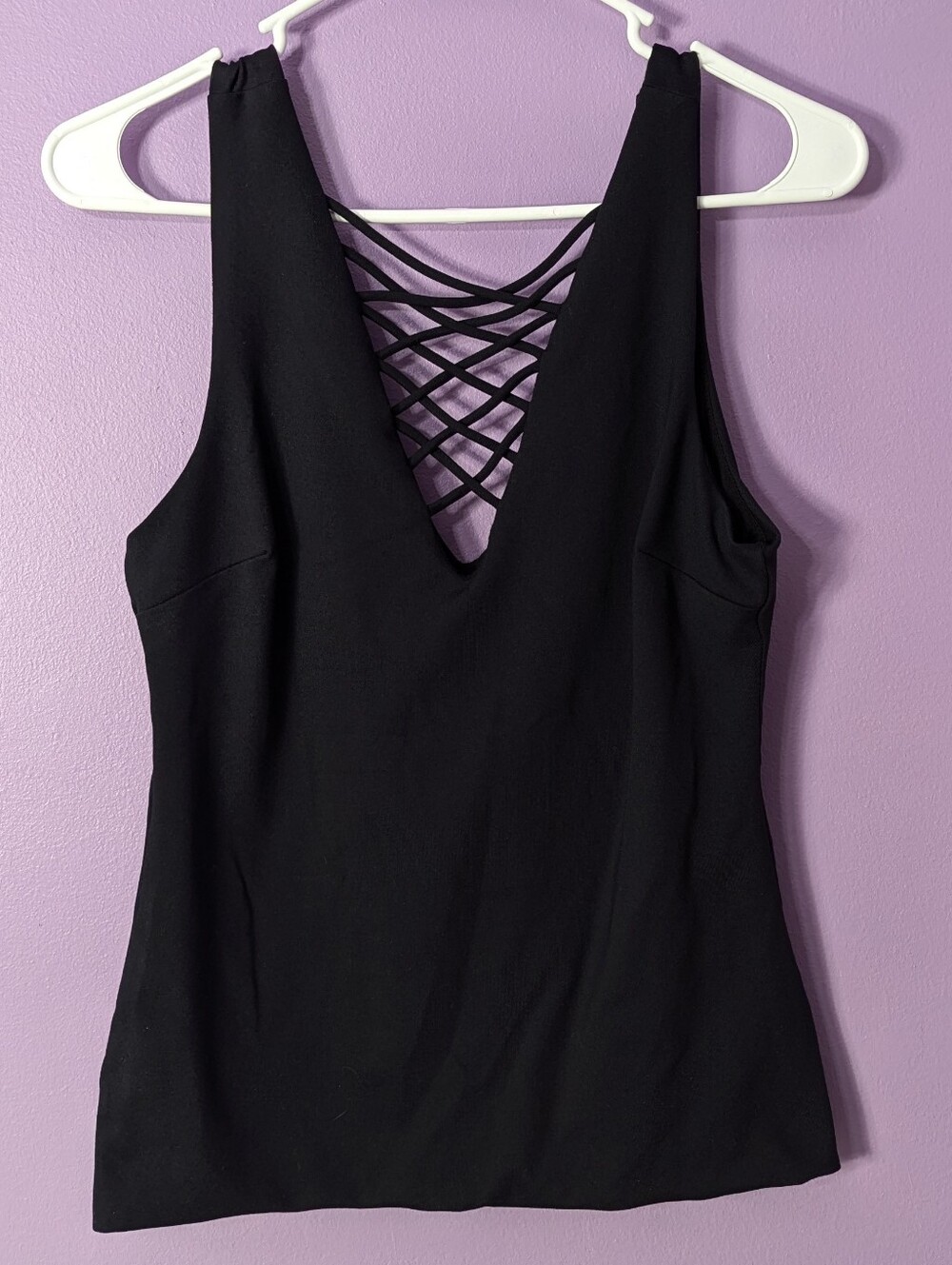 Bebe Women's Medium Black Cross Cross V Plunge Tank Top